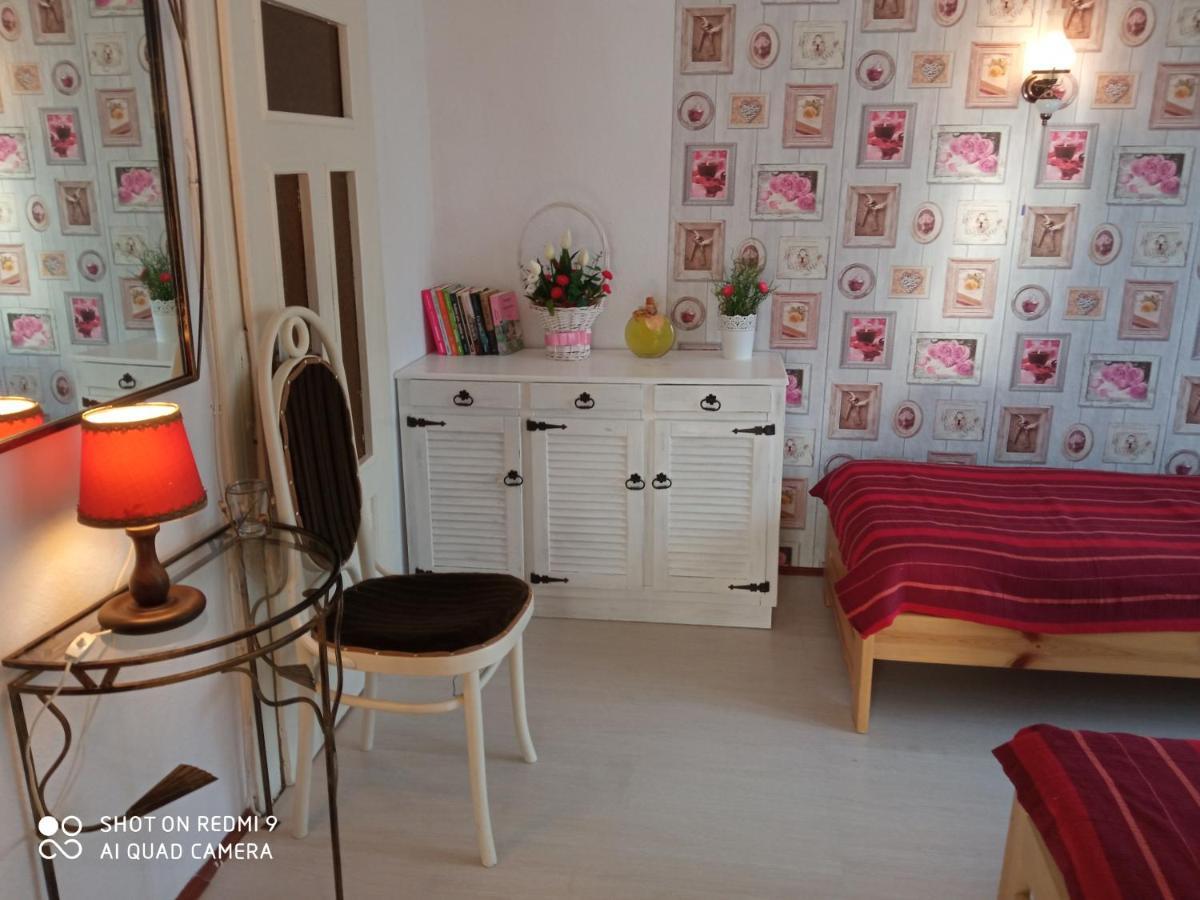 Domek I Apartamenty Stokrotka Krynica-Zdrój Exterior foto